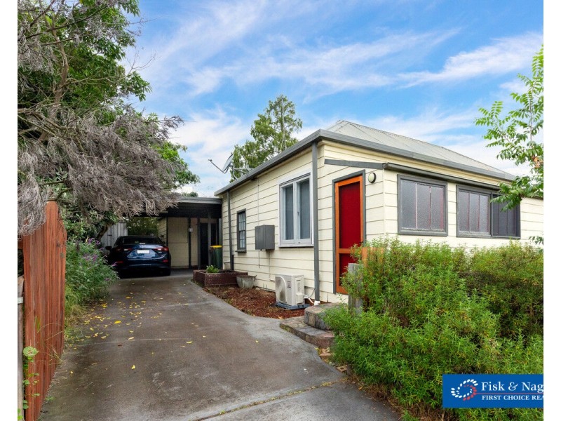4 Minyama Parade, Bega NSW 2550