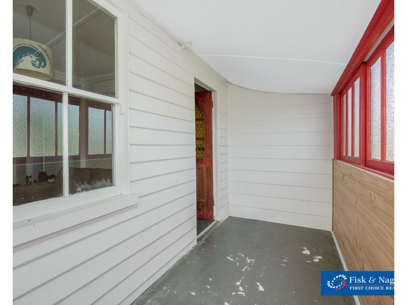 4 Minyama Parade, Bega NSW 2550