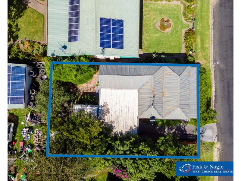 4 Minyama Parade, Bega NSW 2550