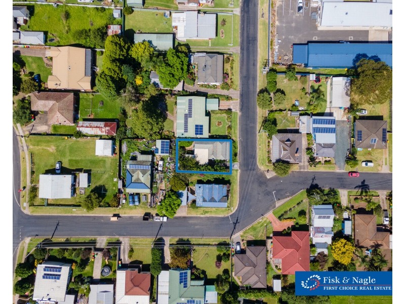 4 Minyama Parade, Bega NSW 2550