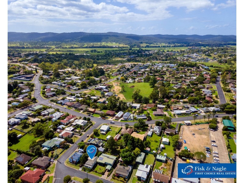4 Minyama Parade, Bega NSW 2550