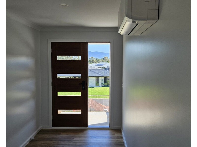 87 Glen Mia Drive, Bega NSW 2550