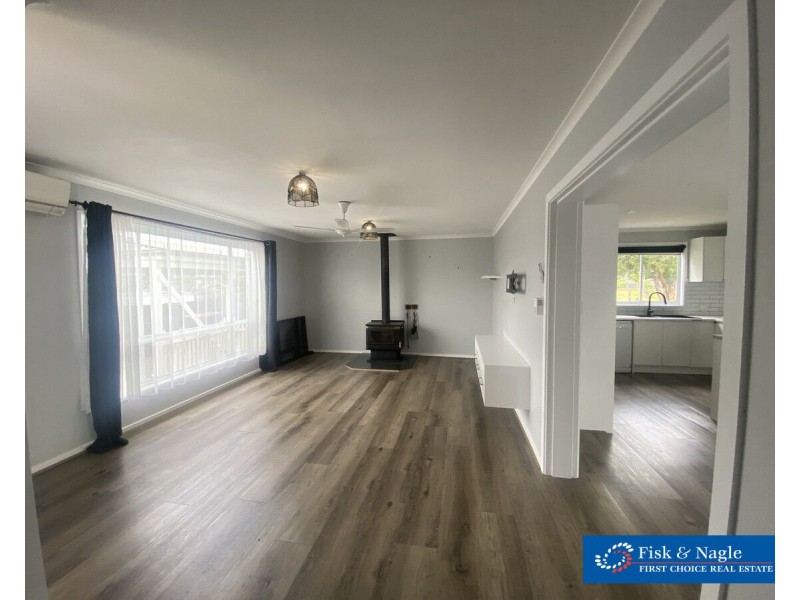 83 Valley Street, Bega NSW 2550