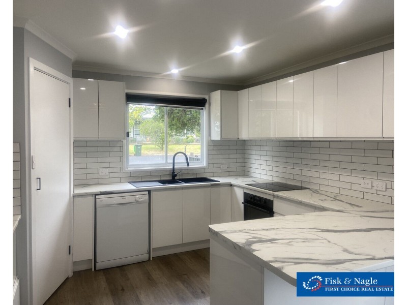 83 Valley Street, Bega NSW 2550