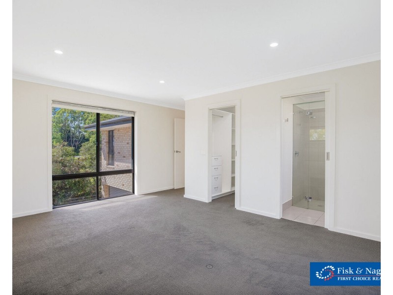 5 Denison Close, Bega NSW 2550