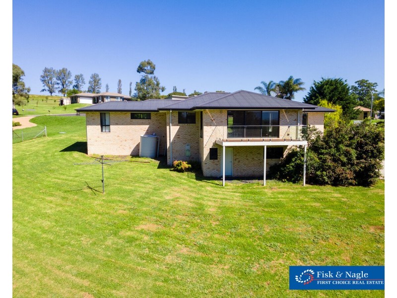 5 Denison Close, Bega NSW 2550