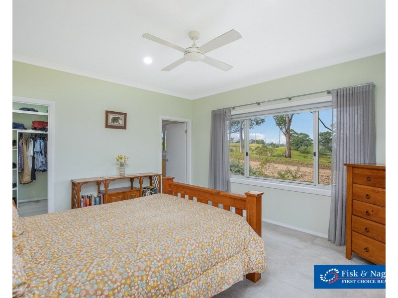 27 Curyo Lane, Bega NSW 2550