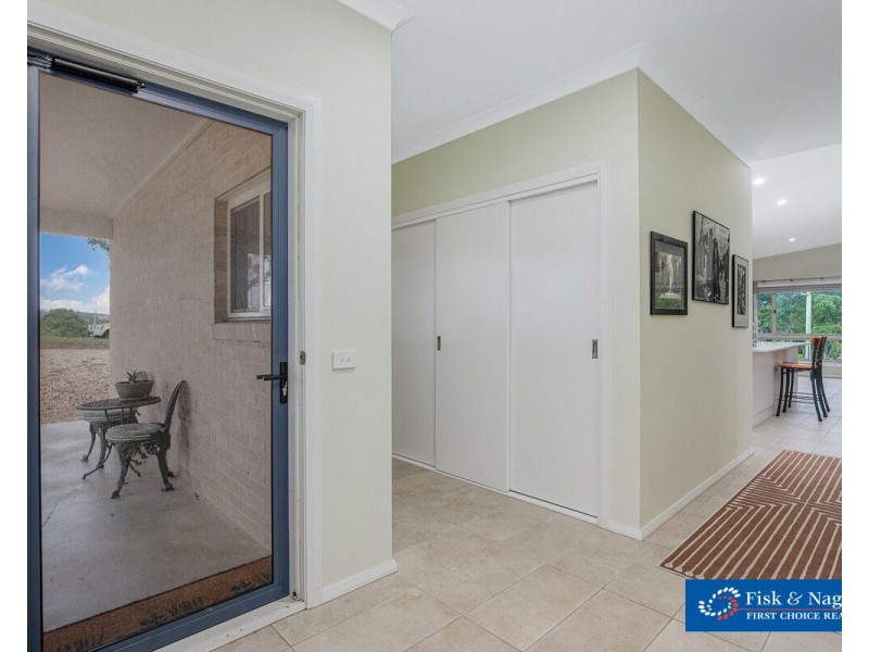 27 Curyo Lane, Bega NSW 2550