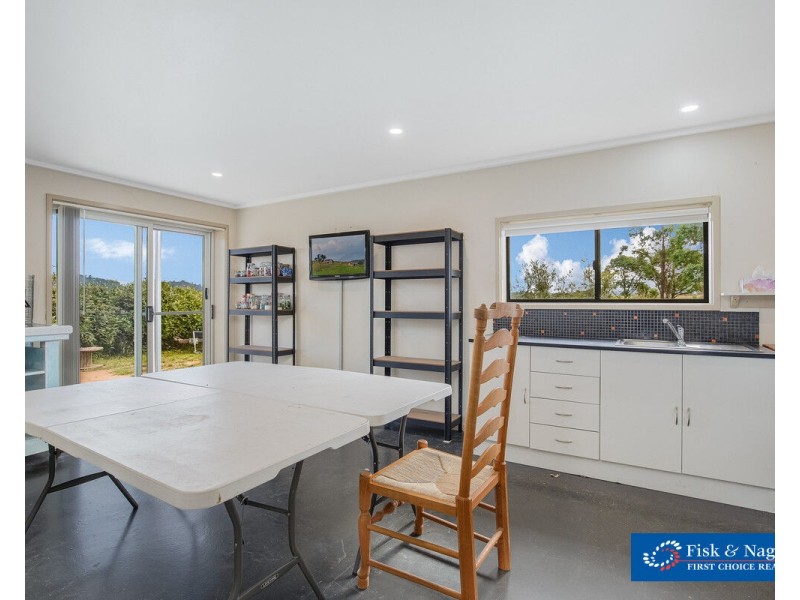27 Curyo Lane, Bega NSW 2550
