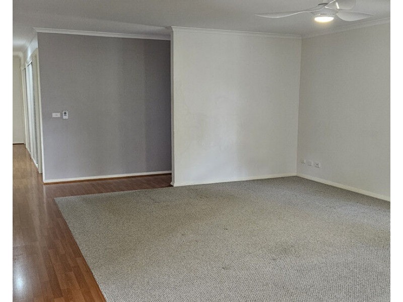 4 Max Slater Drive, Bega NSW 2550
