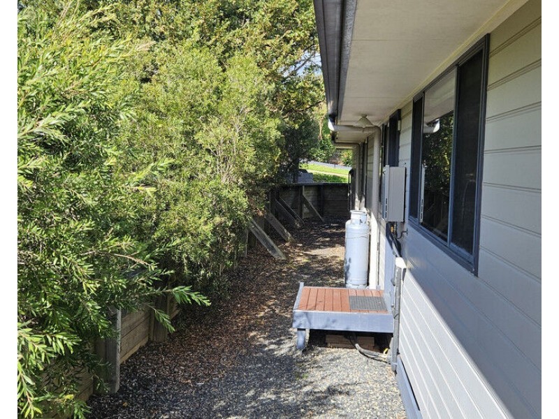 4 Max Slater Drive, Bega NSW 2550