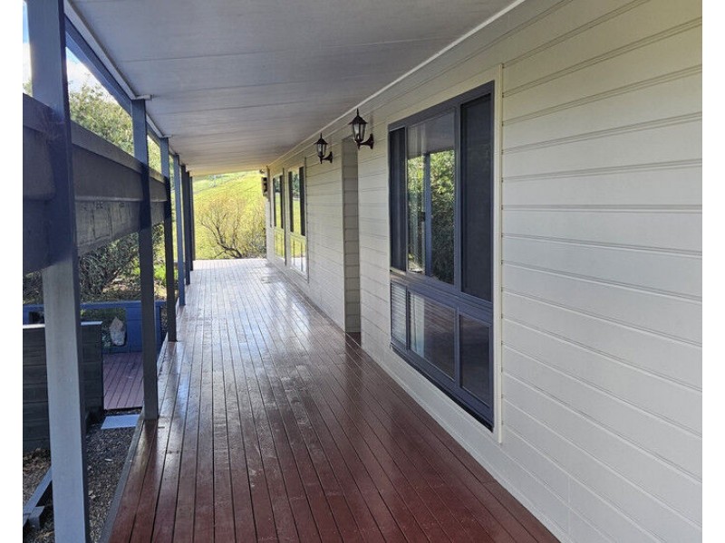 4 Max Slater Drive, Bega NSW 2550