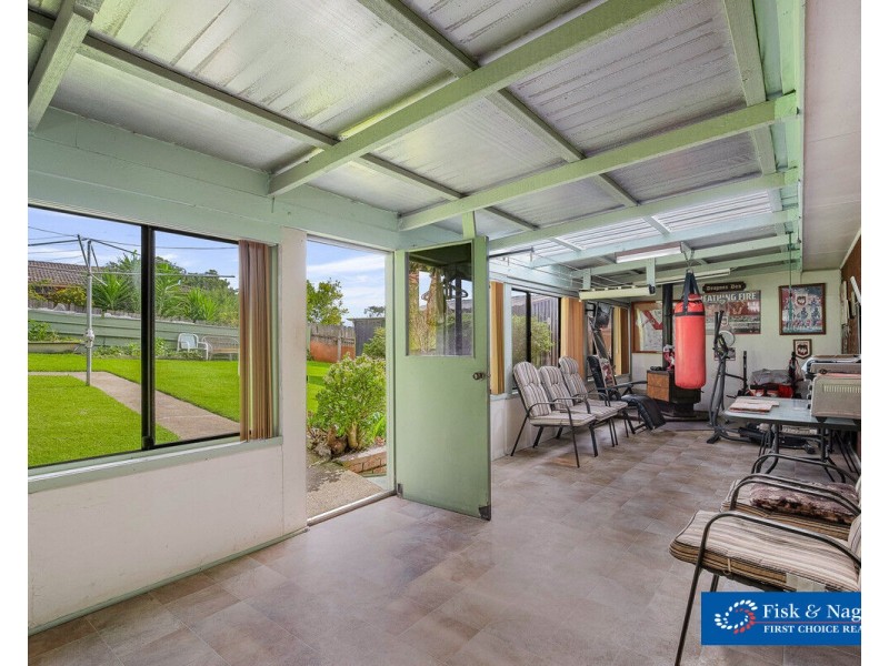 13 Hart Crescent, Bega NSW 2550