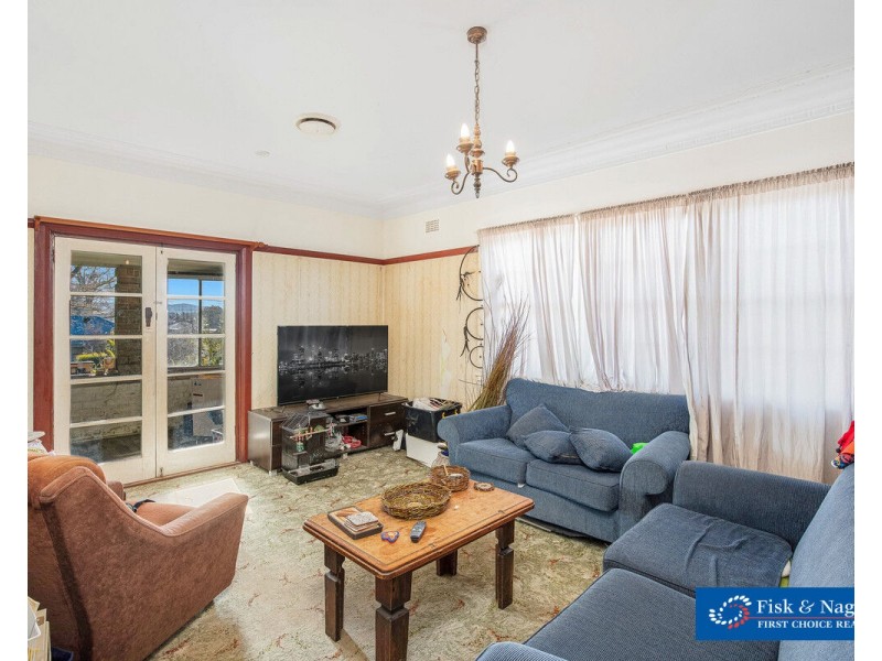 50 Carp Street, Bega NSW 2550