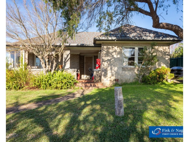 50 Carp Street, Bega NSW 2550