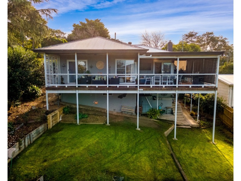 20 Belmore Street, Bega NSW 2550