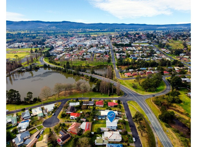 27 Kirkland Crescent, Bega NSW 2550
