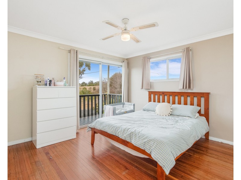 27 Kirkland Crescent, Bega NSW 2550
