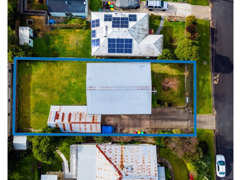 27 Kirkland Crescent, Bega NSW 2550