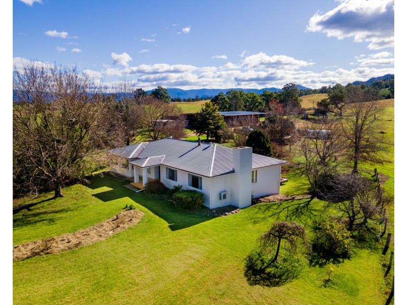 294 Polacks Flat Road, Morans Crossing NSW 2550