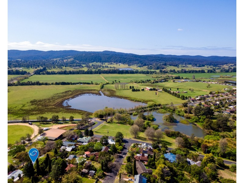 14 Park Lane, Bega NSW 2550
