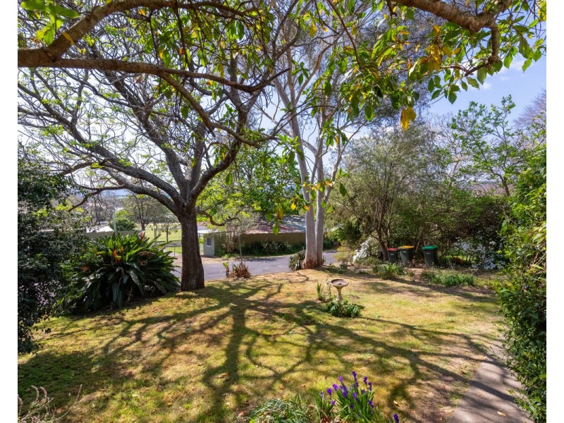 14 Park Lane, Bega NSW 2550