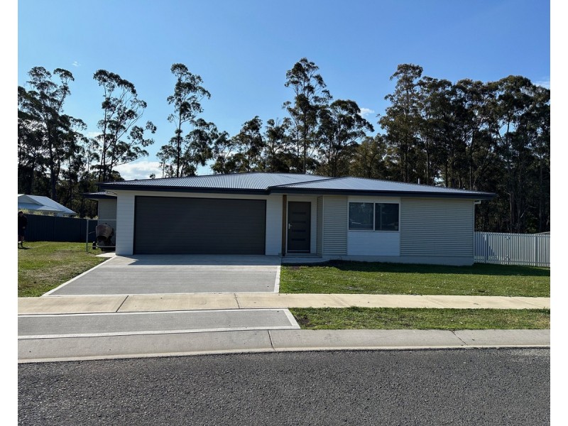 45 Lomandra Avenue, Kalaru NSW 2550