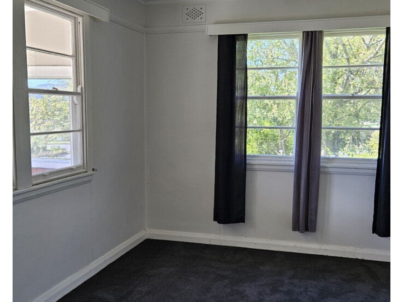 50 Upper Street, Bega NSW 2550