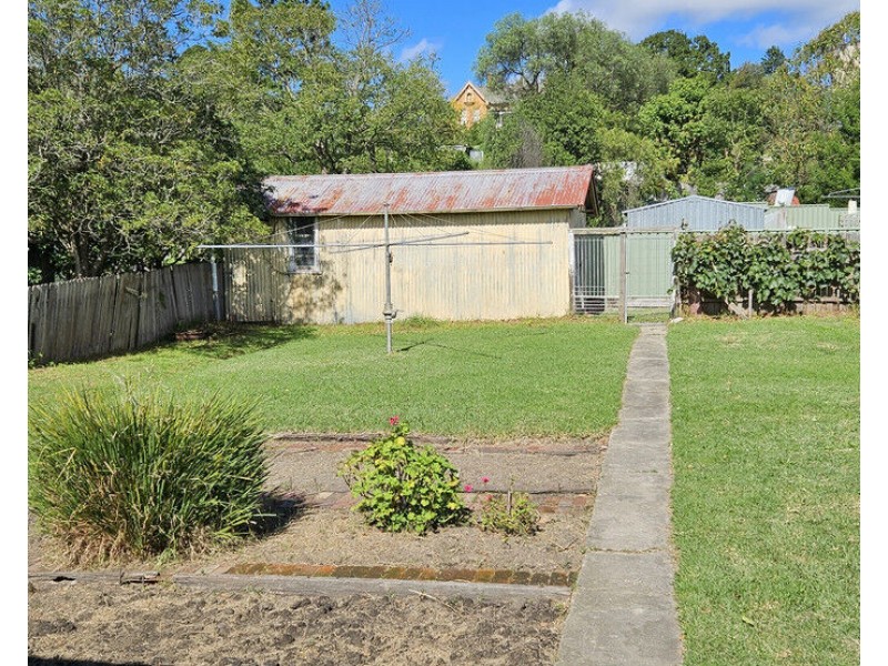 50 Upper Street, Bega NSW 2550
