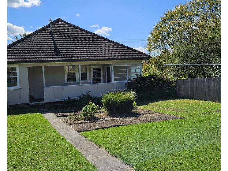 50 Upper Street, Bega NSW 2550