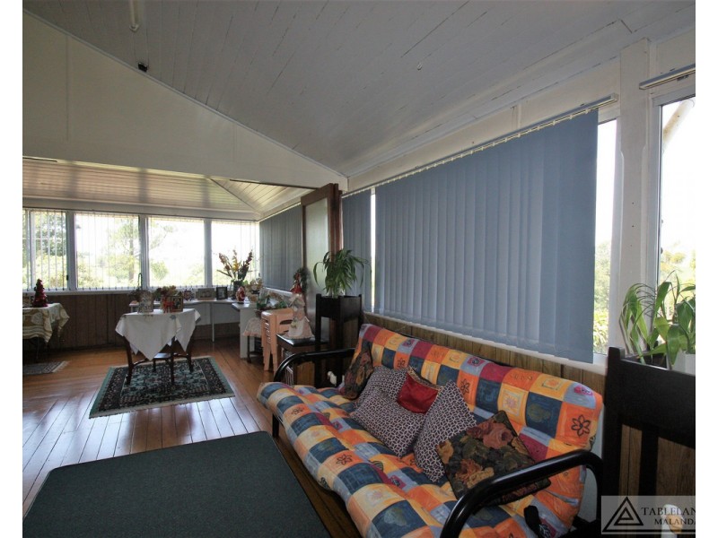 Lake Eacham QLD 4884