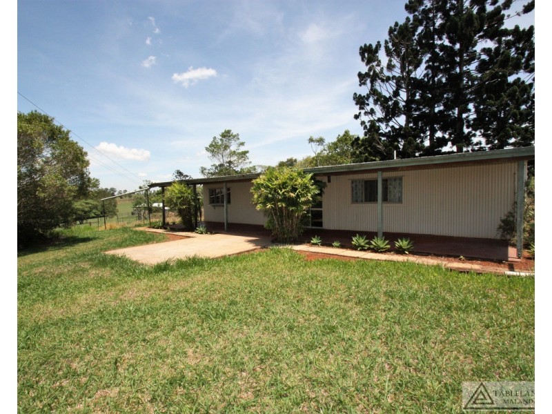 Lake Eacham QLD 4884