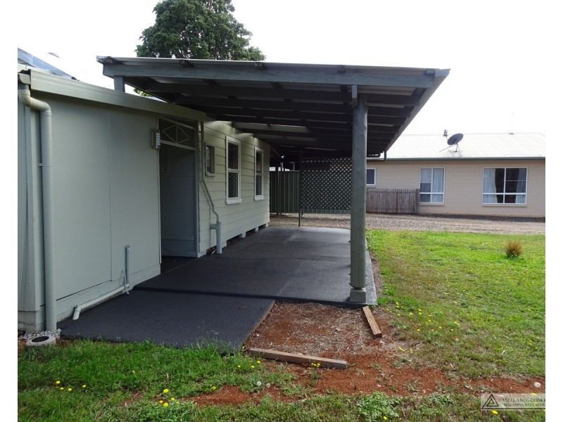 R1259   1 & 2/4 Kevin Street, Malanda QLD 4885