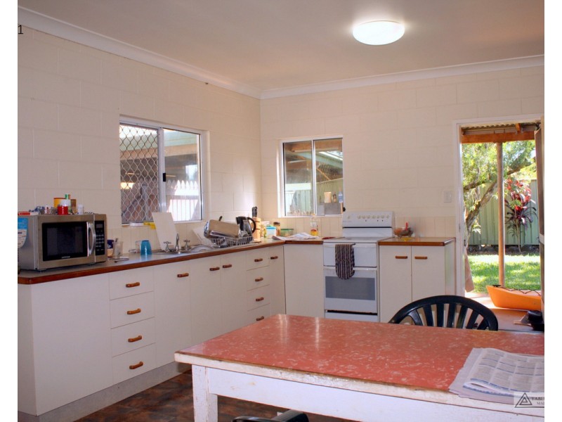 R1259   1 & 2/4 Kevin Street, Malanda QLD 4885