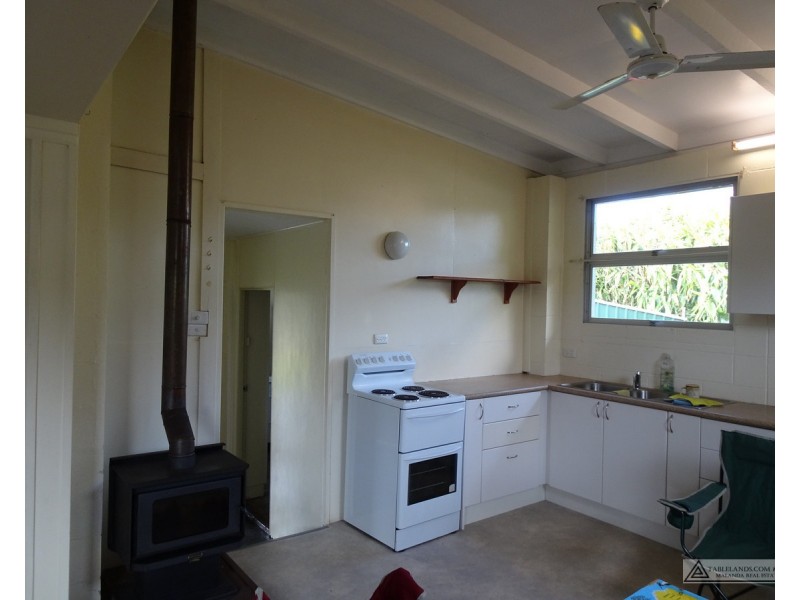 R1259   1 & 2/4 Kevin Street, Malanda QLD 4885