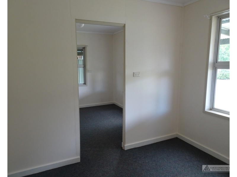 R1259   1 & 2/4 Kevin Street, Malanda QLD 4885