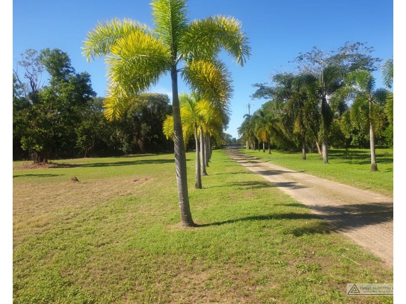 Kurrimine Beach QLD 4871