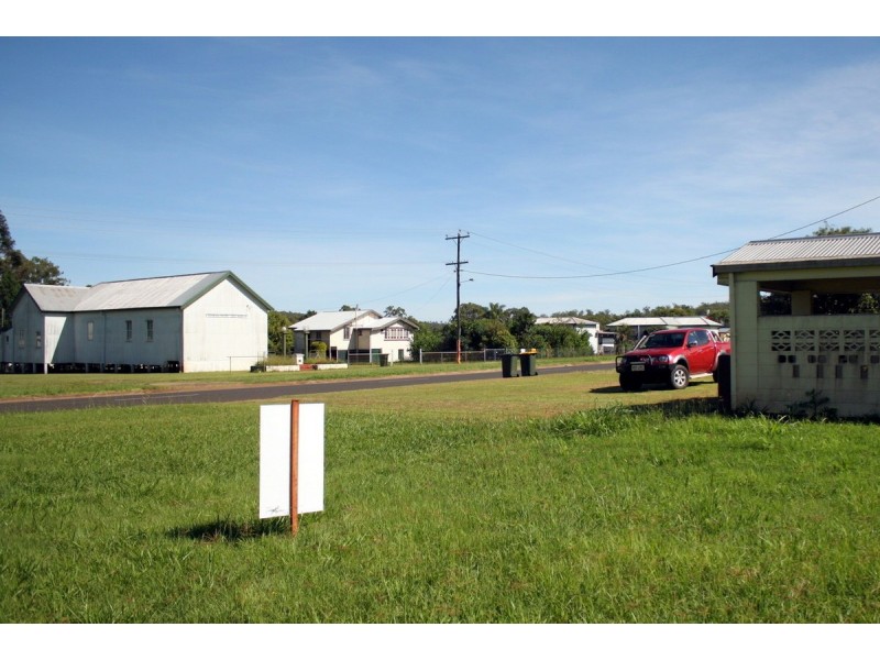 L1256    12 Moffatt Sreet, Ravenshoe QLD 4888