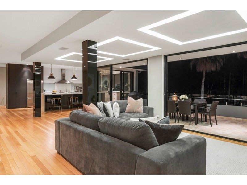 82d Cabbage Tree Road, Bayview NSW 2104