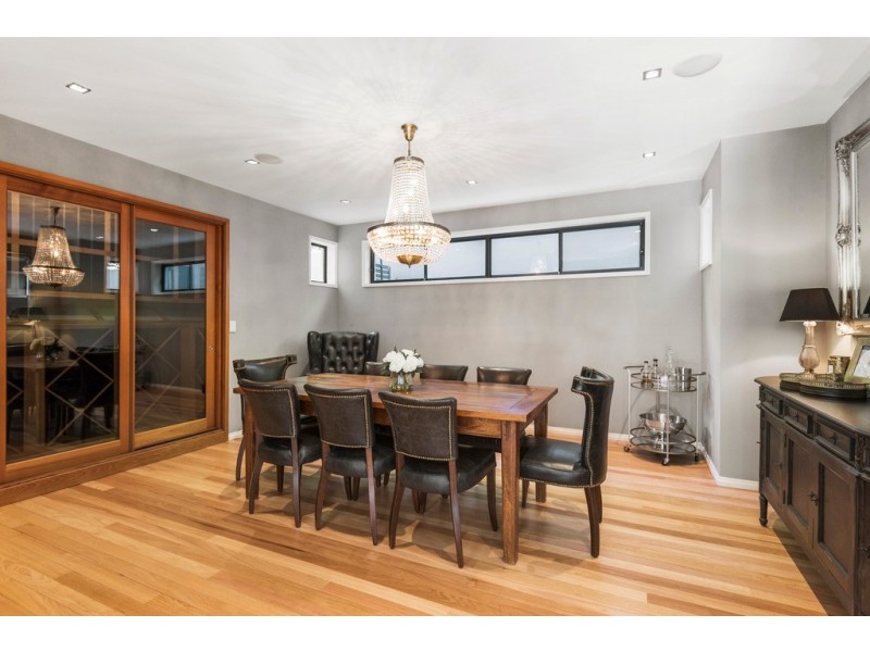 82d Cabbage Tree Road, Bayview NSW 2104