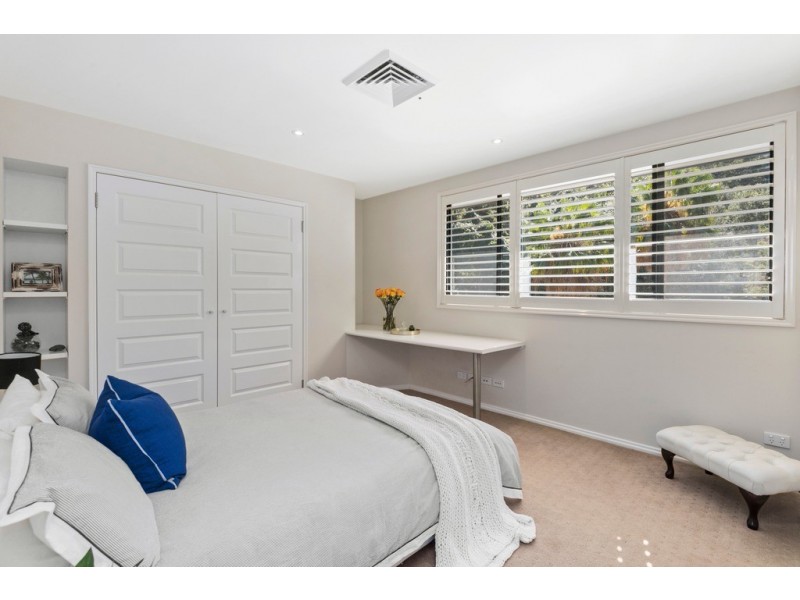 82d Cabbage Tree Road, Bayview NSW 2104