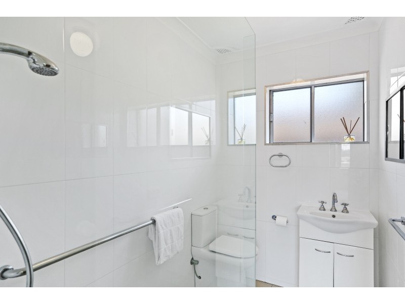 6/16 Foamcrest Avenue, Newport NSW 2106