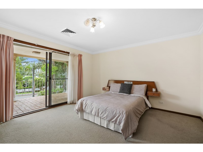 70 Foamcrest Avenue, Newport NSW 2106