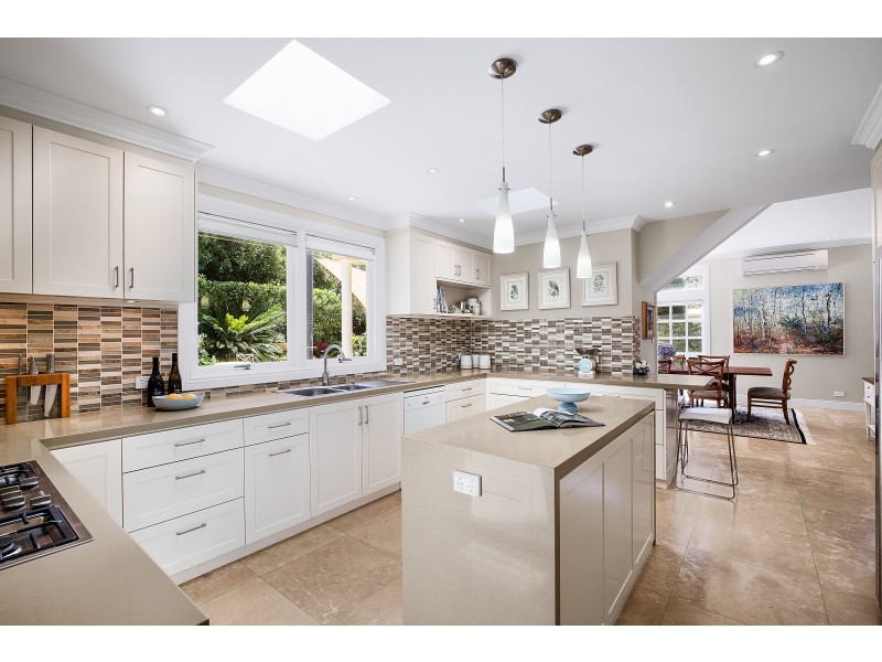 11 Rednal Street, Mona Vale NSW 2103