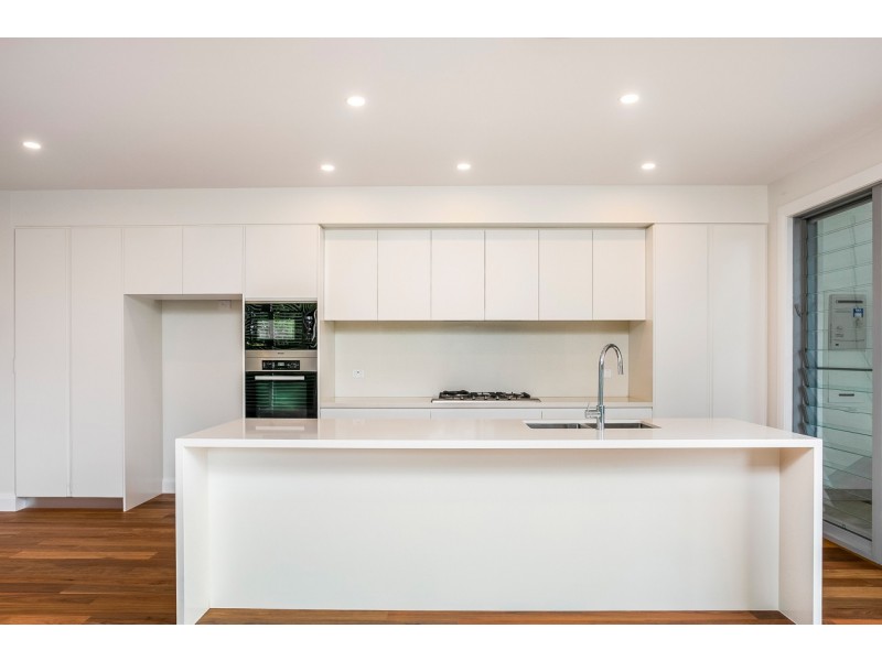 4/6 Foamcrest Avenue, Newport NSW 2106