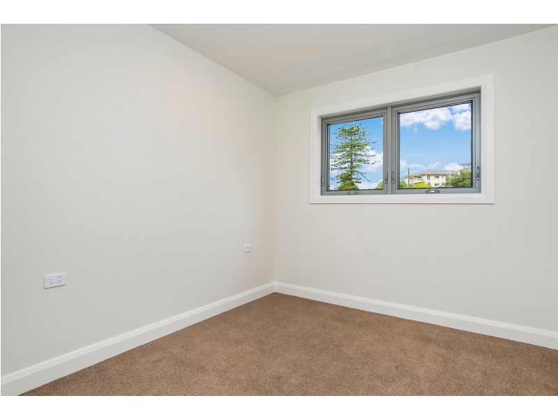 4/6 Foamcrest Avenue, Newport NSW 2106