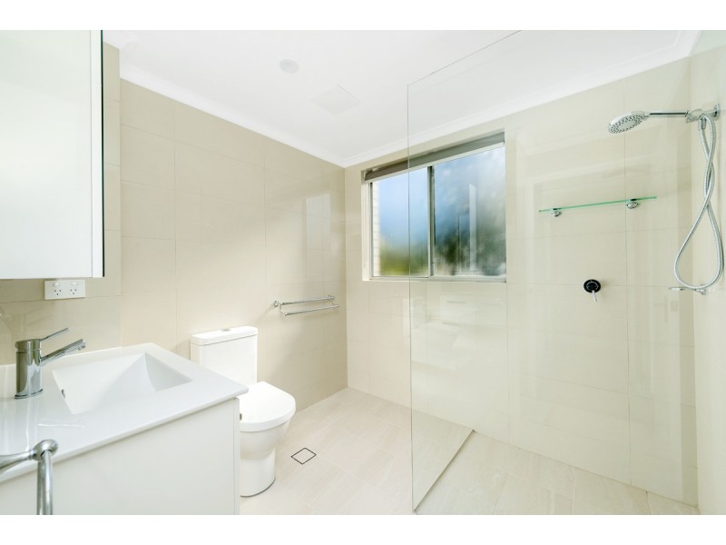 8/31 Seaview Avenue, Newport NSW 2106