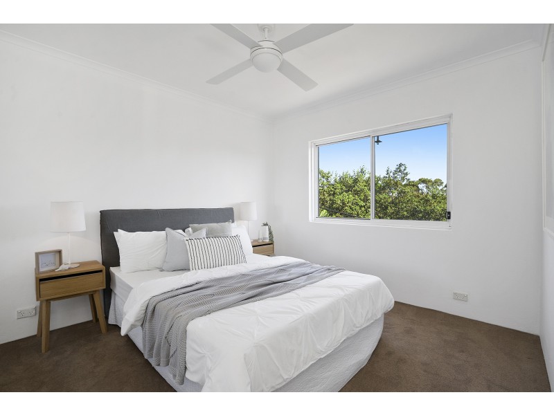 4/2 Hunter Street, Warriewood NSW 2102