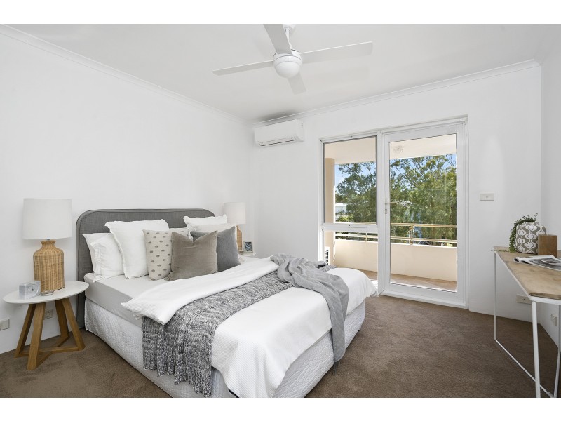 4/2 Hunter Street, Warriewood NSW 2102