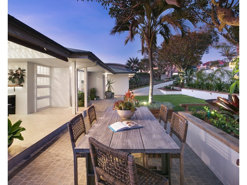 99 Narrabeen Park Parade, Mona Vale NSW 2103